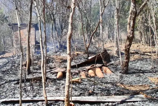 Una anciana resultó quemada tras intentar apagar incendio en el Puerto de La Libertad