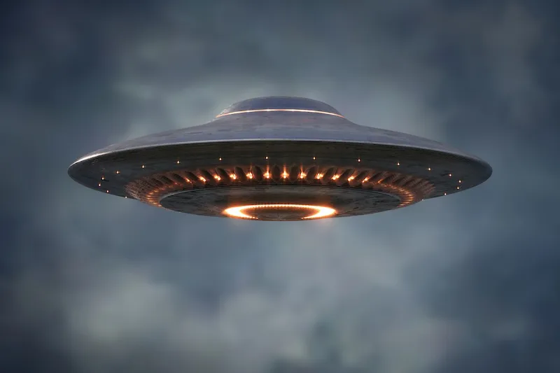 Trump ordena revelar archivos sobre ovnis y extraterrestres