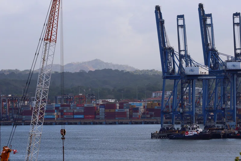 Panamá recupera operación de puerto tras cancelar concesión a empresa china