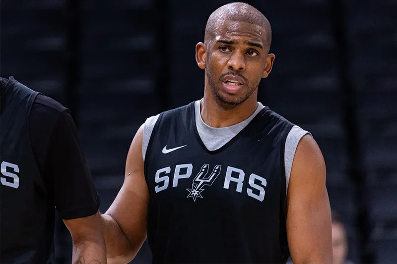 El base Chris Paul anuncia su retirada tras 21 temporadas en la NBA