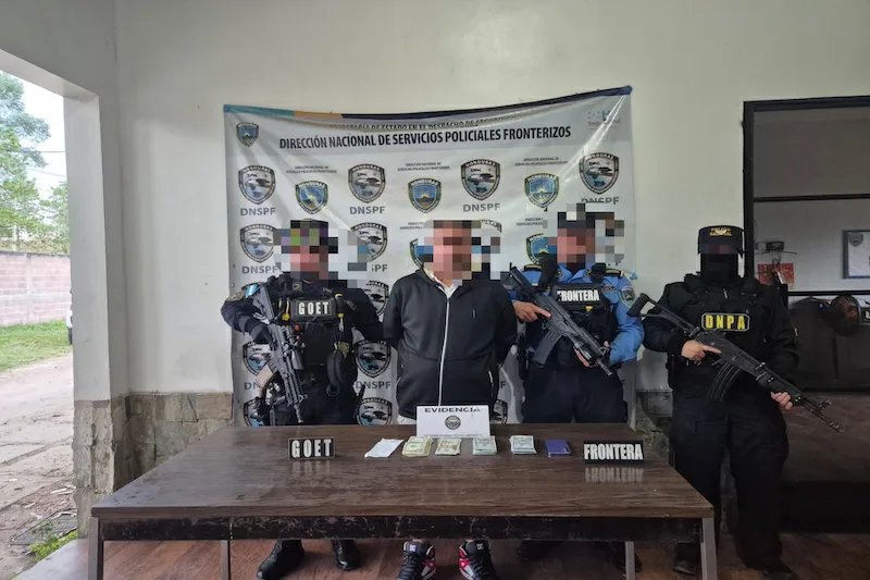 Honduras detiene a salvadoreño con $12,941 y lo acusan de lavado