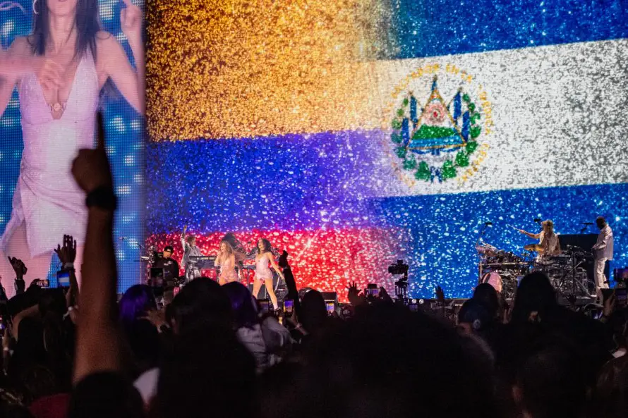 Residencia de Shakira generó más de $110 millones en ingresos para El Salvador, asegura el Gobierno