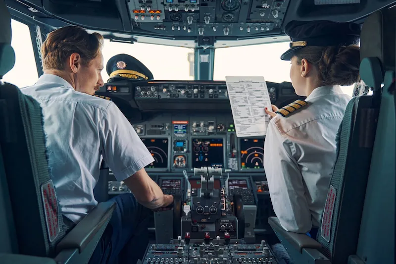 Gobierno propone reformar Ley de Aviación Civil para actualizar requisitos a tripulaciones