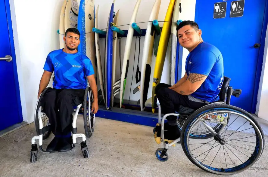 Paratletas salvadoreños Jonathan Arias y David Chávez competirán en los Juegos Paralímpicos de Invierno