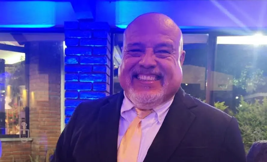 Francisco Figueroa, el salvadoreño que le puso música y voz a la escena cultural