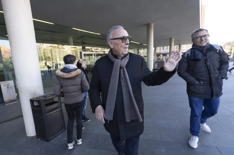 Expresidente del Barça dice que el club "jamás" ha comprado un árbitro y carga contra el Real Madrid