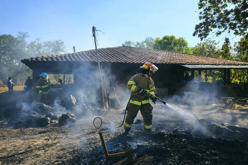 Protección Civil emite alerta amarilla a nivel nacional por aumento de incendios