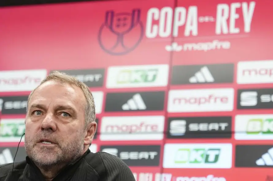Hansi Flick defiende el camino del Barça en Copa del Rey: “Que le pregunten al Madrid”