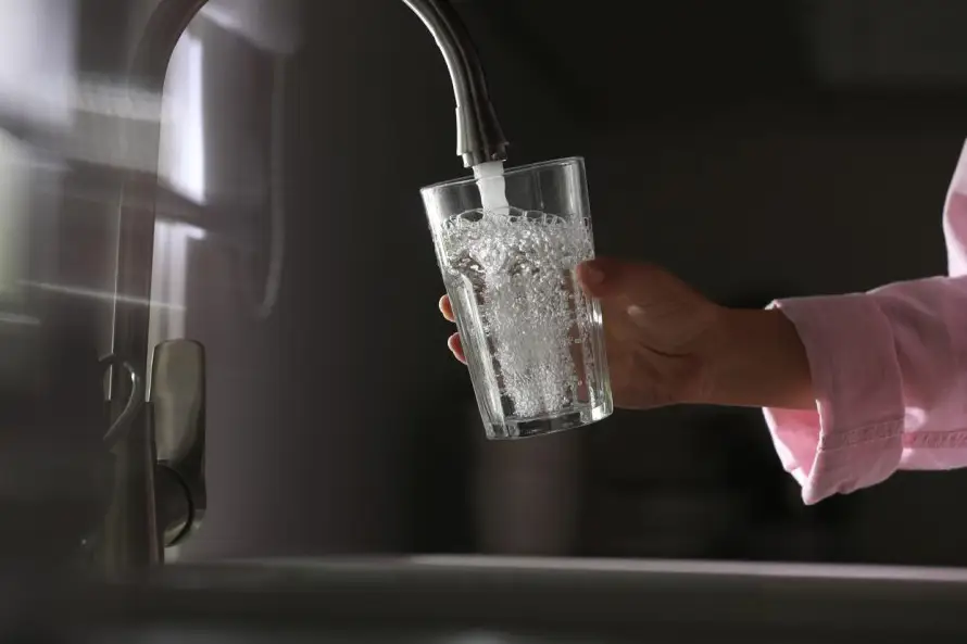 Suspenderán el servicio de agua potable este miércoles en 12 distritos del Gran San Salvador y La Libertad