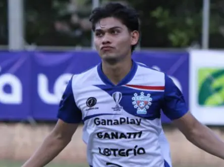Firpo vence con sufrimiento 1-0 a Sensunte Cabañas en su debut en la Copa Presidente