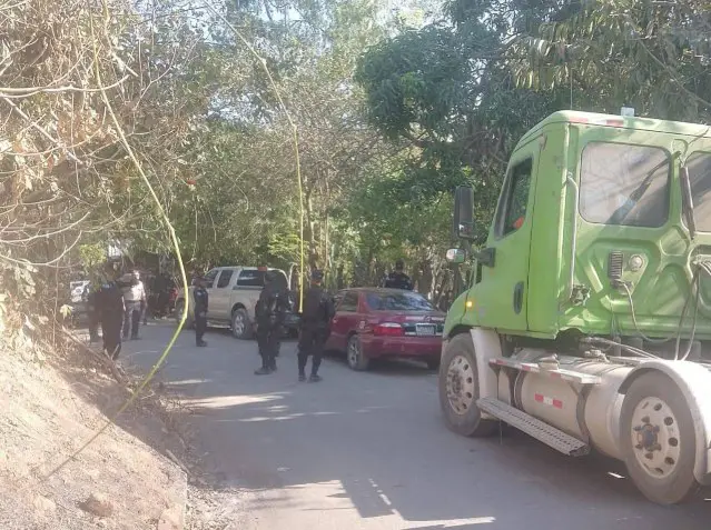 Sigue tensión en comunidad San Francisco Ángulo por paso de maquinaria para relleno sanitario