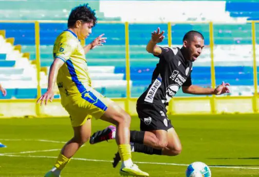 Hércules rescata el empate ante Municipal Limeño con un gol del salvadoreño Kevin Velásquez