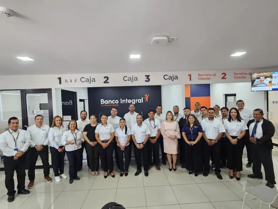 Banco Integral, apoyando a las MYPES, inaugura nuevas y modernas instalaciones en la libertad