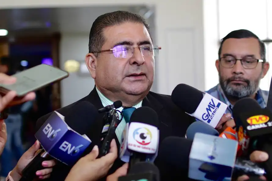 PDC dice que no participará en presidenciales 2027 porque Bukele "tiene una aceptación arriba del 90 %"