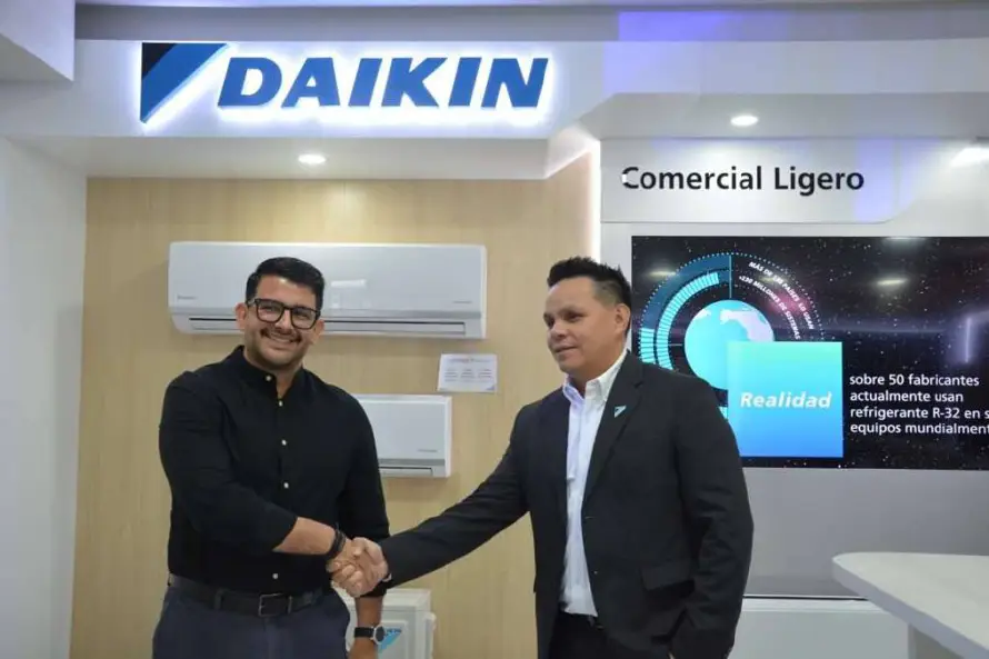 Daikin y Air Tec sellan alianza estratégica para transformar el sector de climatización en El Salvador