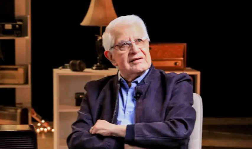 Willie Maldonado reapareció por el centenario de Radio El Salvador