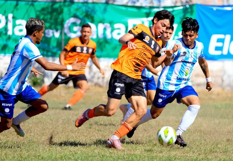 Águila vence 2-0 al Racing de Gualuca y cierra como líder del grupo B en la Copa Presidente