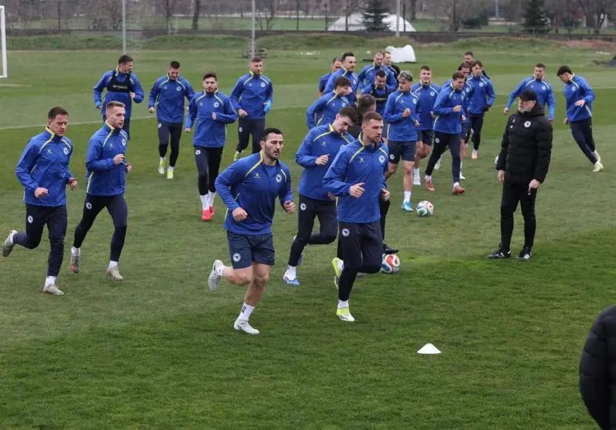 Bosnia-Herzegovina vibra con emoción ante el choque contra Italia decisivo para el Mundial