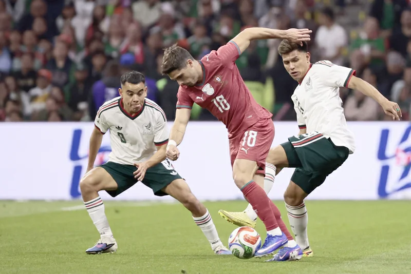 México y Portugal empatan sin goles en reapertura del Estadio Azteca