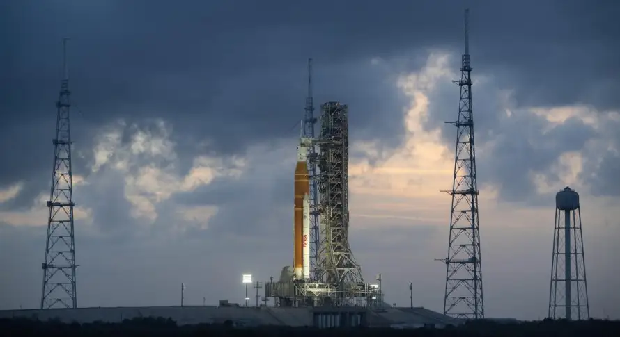 Artemis II: todo listo para que la humanidad de la vuelta a la Luna y así podrá verse desde El Salvador