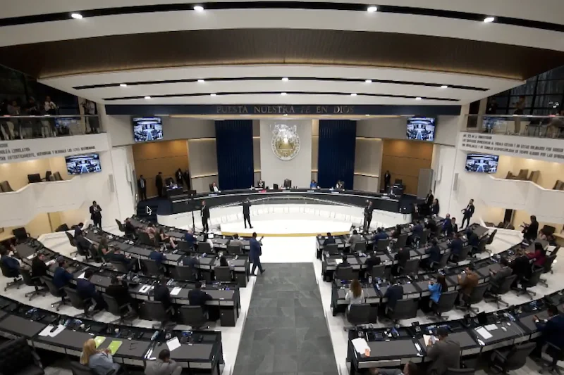  Caucus El Salvador del Congreso de EEUU respalda reforma constitucional sobre cadena perpetua 