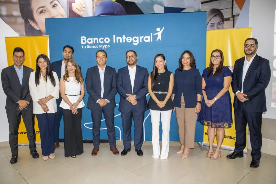 Banco Integral fortalece el mercado de remesas en El Salvador mediante alianza estratégica con Pagos Cusca