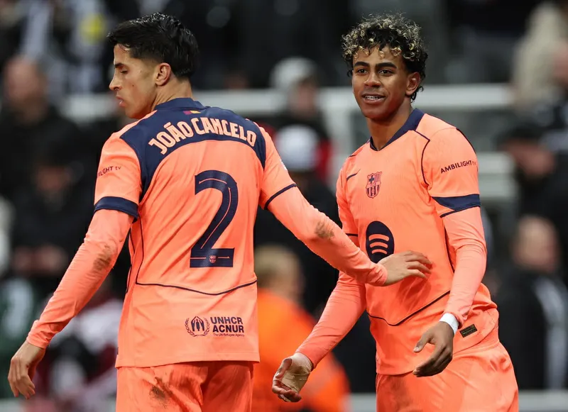 Barcelona buscará remontar ante Newcastle en Champions este miércoles