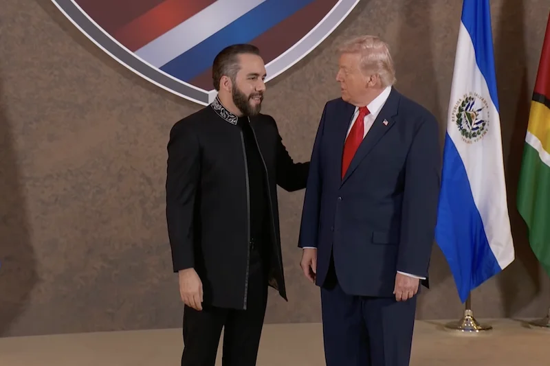 Trump elogia a Bukele como un “gran presidente” en cumbre de Miami