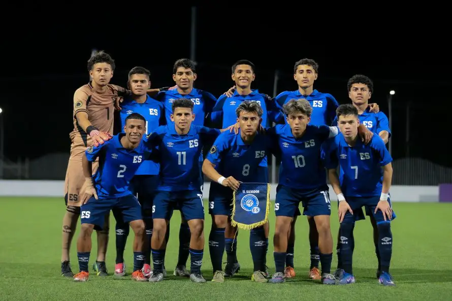 Selecta Sub-20 tropieza frente a Surinam, aunque consigue la clasificación al Premundial