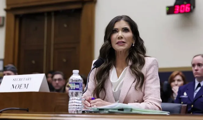 Kristi Noem llega a Honduras para hablar con el presidente Asfura sobre temas de seguridad