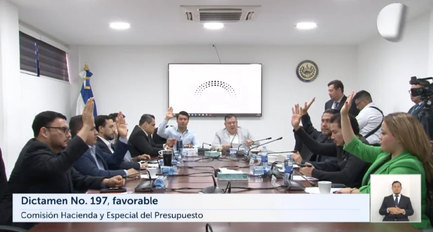 Dictaminan incorporación de $19.49 millones para cúpula envolvente del Aeropuerto del Pacífico en presupuesto 2026
