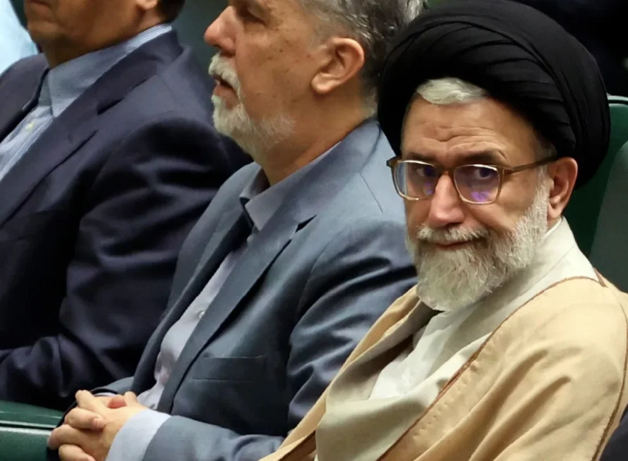 Israel confirma muerte de ministro de inteligencia iraní en bombardeo