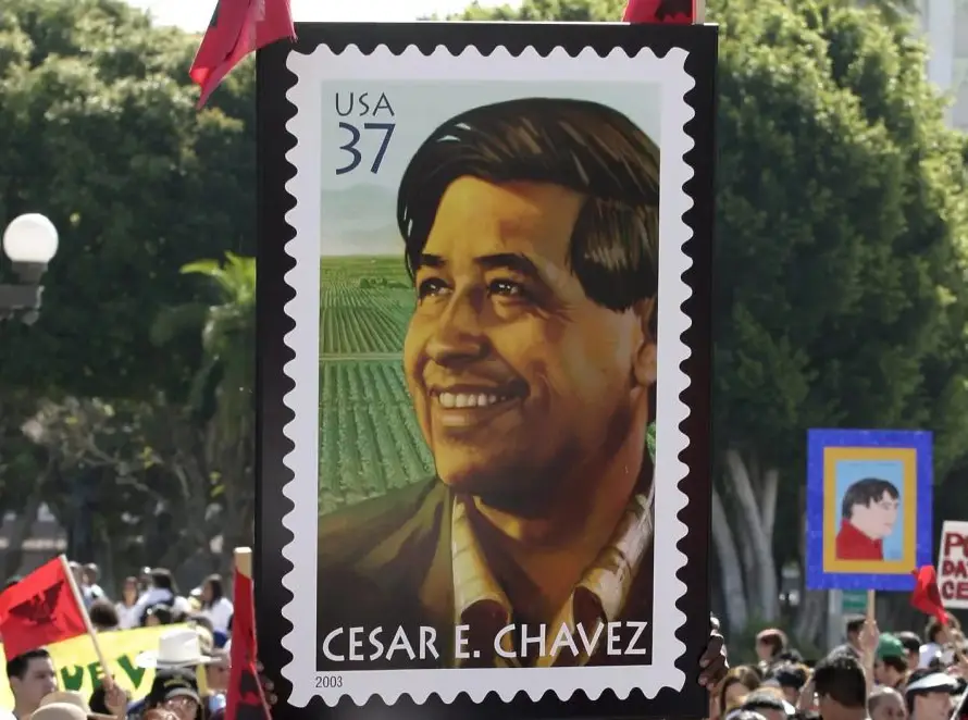 El ícono de los derechos laborales en EEUU, César Chávez, abusó de niñas y mujeres, revela investigación