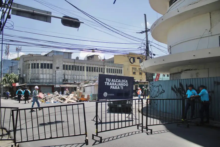Estas calles están cerradas en el Centro Histórico tras el desalojo de vendedores