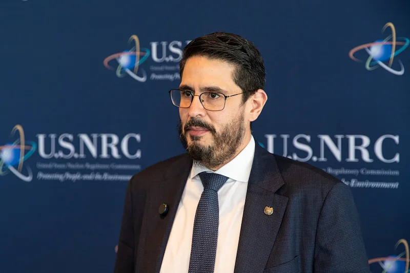 El Salvador adoptará estándares de EE.UU. para la energía nuclear, asegura presidente de CEL