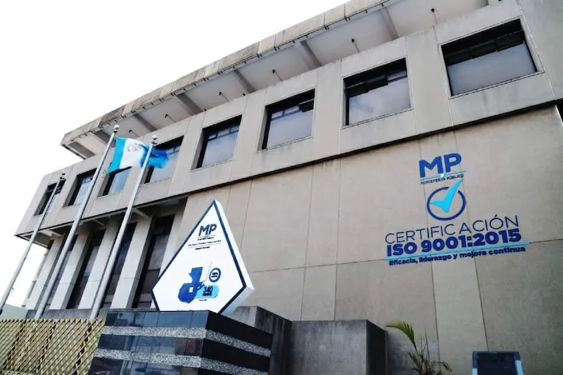 Fiscalía guatemalteca investiga red de corrupción en casos judiciales de procesos en Guatemala y El Salvador por lavado de dinero