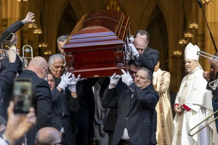 Nueva York despide a Willie Colón con salsa