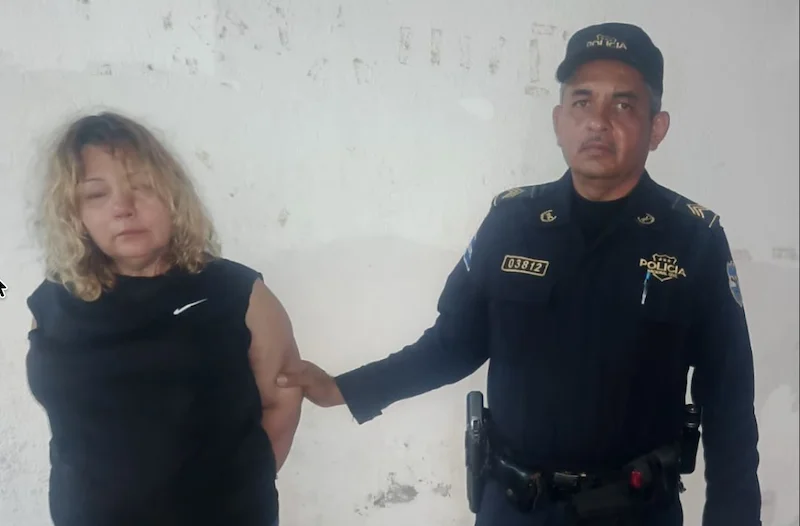 PNC captura a mujer que lesionó a su compañero de vida con envase de cerveza