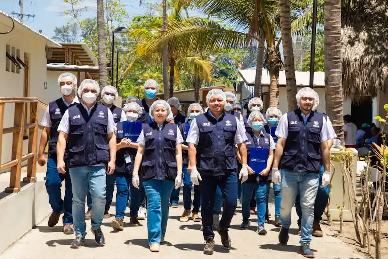 Despliegan vigilancia sanitaria de productos en Costa del Sol, superintendente dice "regular no es entorpecer"