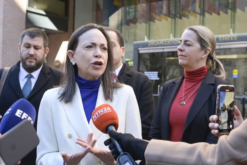 María Corina Machado recorrerá Venezuela al llegar al país, dice su partido