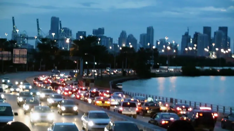 Miami lidera el ranking de peores conductores en EE.UU.