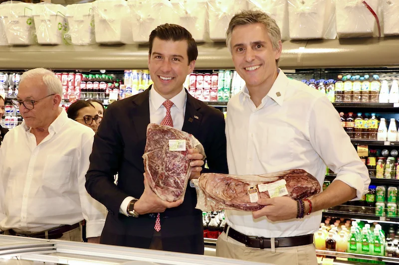 Subsecretario de Agricultura de EE.UU. visita El Salvador en busca de ampliar comercio agrícola
