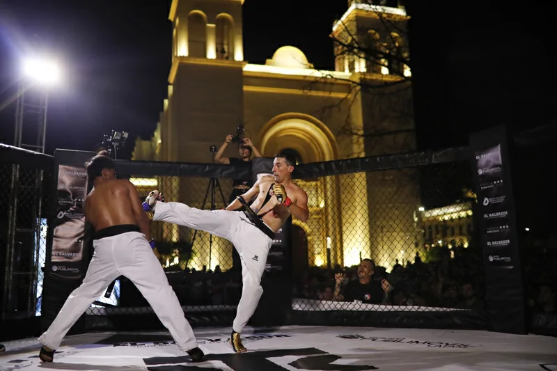 El Salvador alberga torneo internacional de kombat taekwondo