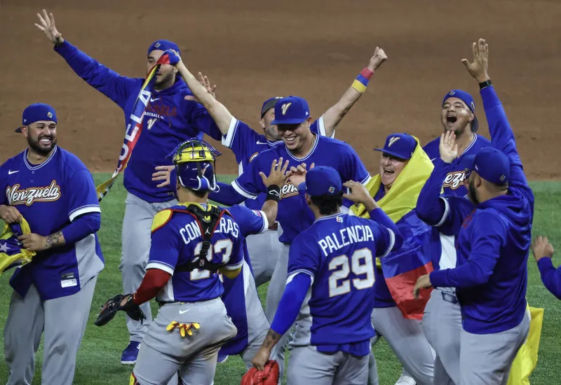 Venezuela enfrentará a Estados Unidos en final histórica del Clásico Mundial de Béisbol