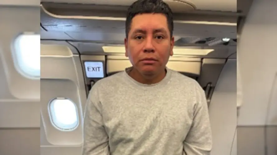ICE deporta a pandillero salvadoreño de la MS-13 en Nuevo Orleans, Estados Unidos