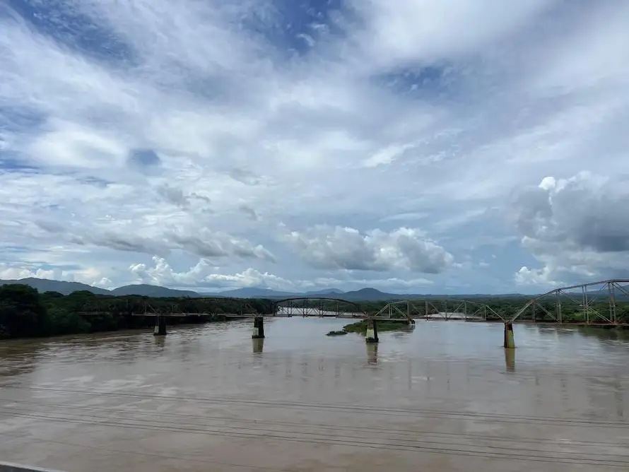 MARN prevé un ambiente cálido con posibilidad de lluvias puntuales domingo y lunes