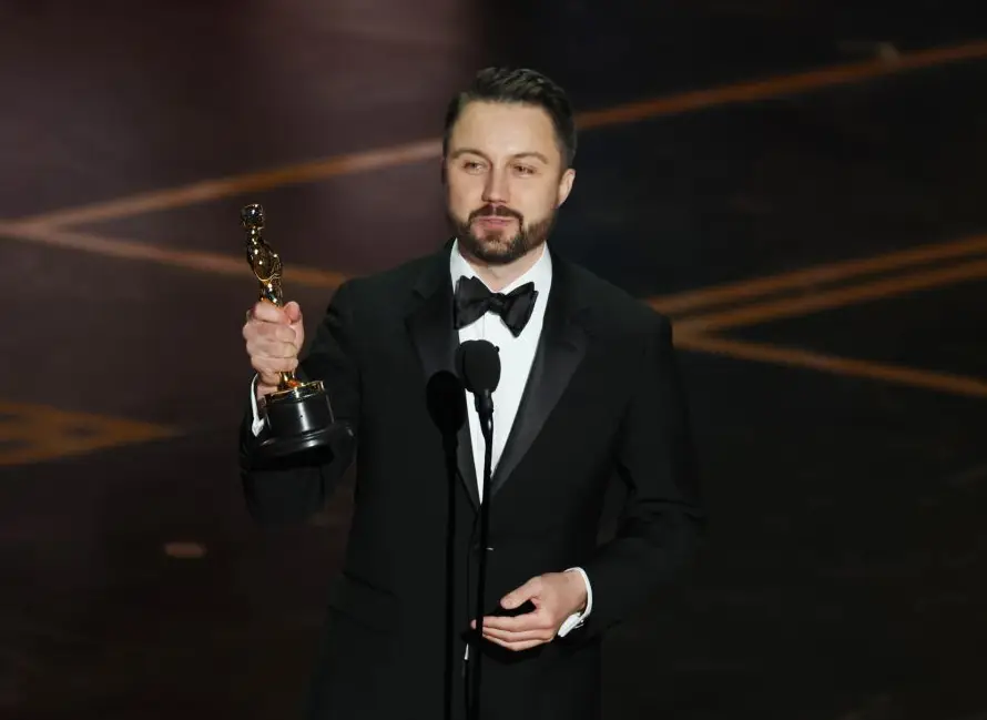Con escasa representación, pero la comundiad LGBT ganó dos Oscar 2026