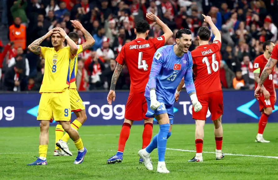 Turquía vence 1-0 a Rumanía y se acerca al Mundial 2026