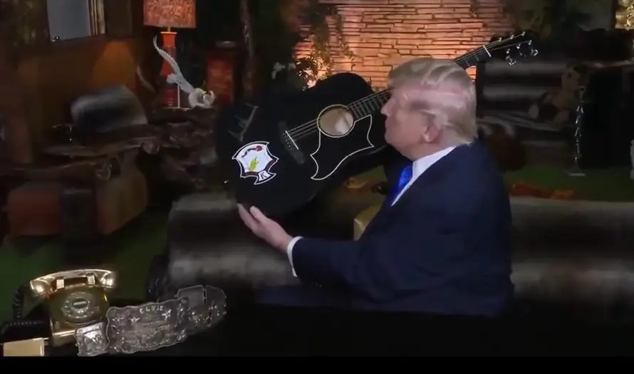 Trump visita Graceland, la mansión de Elvis Presley: ¿Quién no lo ama?