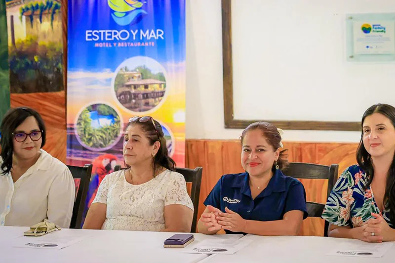 Hotel Estero y Mar en La Paz obtiene el primer sello “family friendly” del sector privado